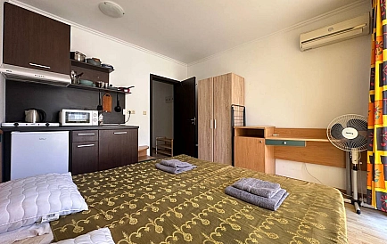 ID 16163 Studio-Wohnung in Villa Astoria 3 Foto 2