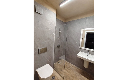 ID 16552 Zweizimmer-Penthouse-Wohnung in Sunny View Central Foto 4