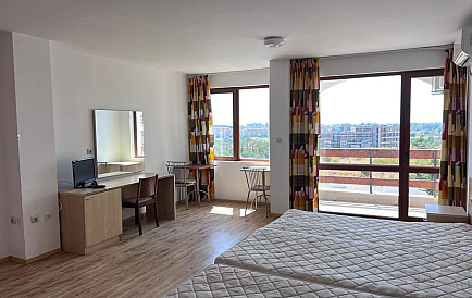 ID 14495 Studio-Apartment in Gardenia Hills Foto 1 