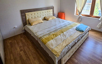 ID 12944 Zweizimmerwohnung in Vineyards Foto 3