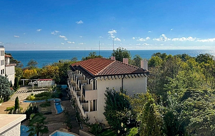 ID 13022 Zweizimmerwohnung in Cliff Beach Foto 6