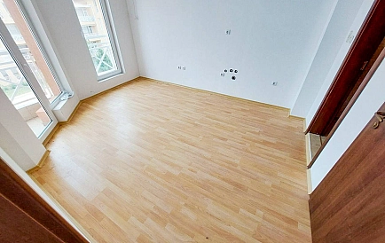 ID 13025 Zweizimmerwohnung in Sunny Day 6 Foto 10