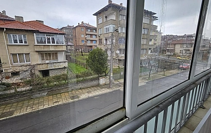 ID 13067 Dreizimmerwohnung in Tsarevo Foto 4