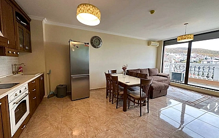 ID 13080 Dreizimmerwohnung in Admiral Foto 2