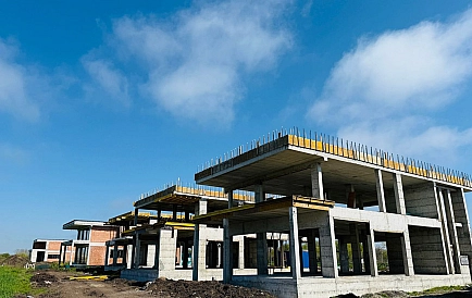 ID 13577 Häuser vom Bauträger in Celebrity Homes Foto 4