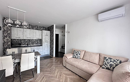 ID 13893 Zweizimmerwohnung in Romance Paris Foto 1 