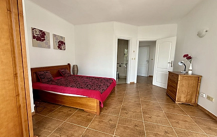 ID 14607 Dreizimmerwohnung in Bay View Villas Foto 4