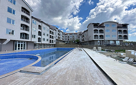 ID 14991 Wohnungen von einem Bauträger in Green Hills Foto 1 