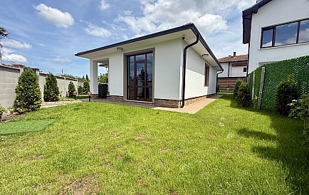 ID 15548 Haus in Tankovo Foto 6