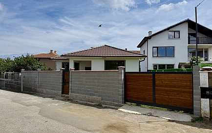ID 15548 Haus in Tankovo Foto 2