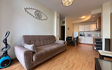 ID 15884 Zweizimmerwohnung in Garden of Eden Foto 1 