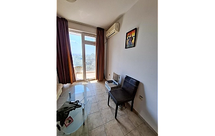 ID 16242 Zweizimmerwohnung in Sunny Day 3 Foto 4