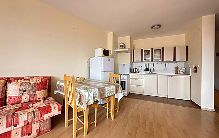 ID 7634 Apartment mit einem Schlafzimmer in Privilege Fort Beach Foto 1 