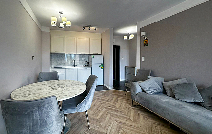 ID 9629 Zweizimmerwohnung in Romance Paris Foto 1 