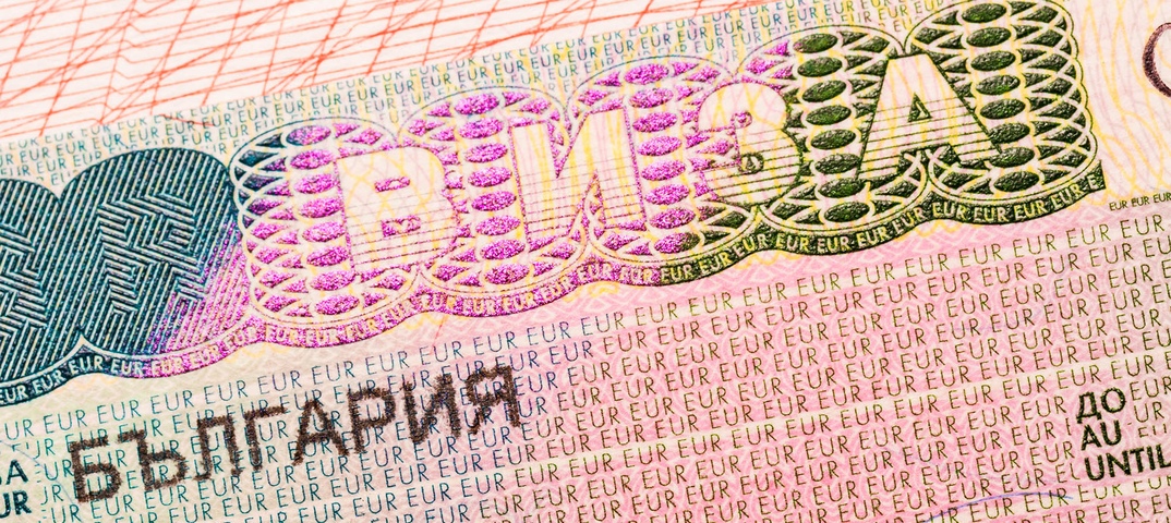 Unterlagen und Planungsmaterial für einen Umzug nach Bulgarien