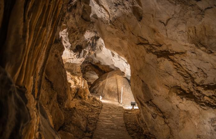 Magura-Höhle